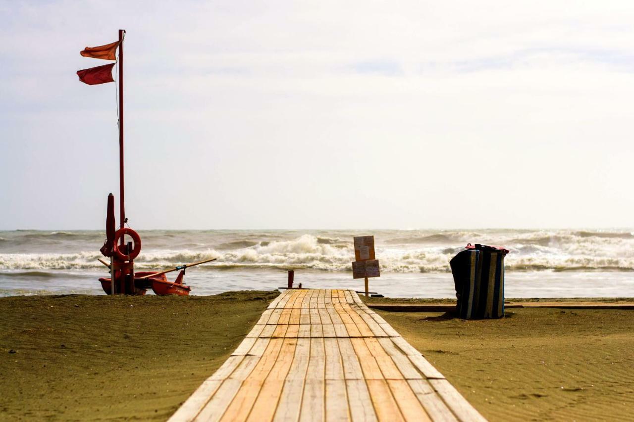 Open Space On The Sea Of Rome !:) Apartment Lido di Ostia Exterior photo